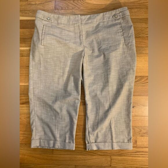 Zac & Rachel 20W cropped cuffed capri beige pants - Picture 1 of 4